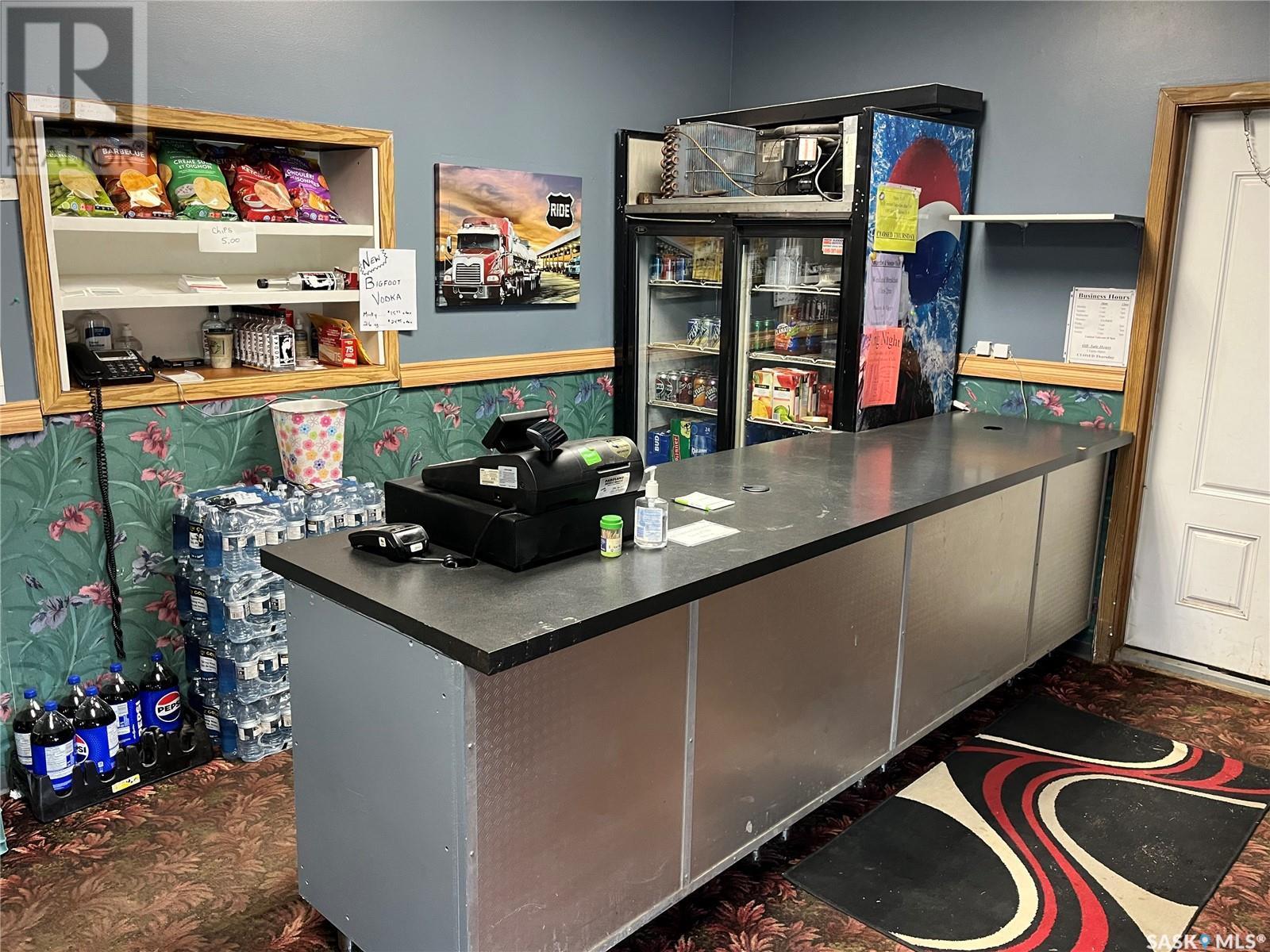 108 1St Avenue W, Lintlaw, SK