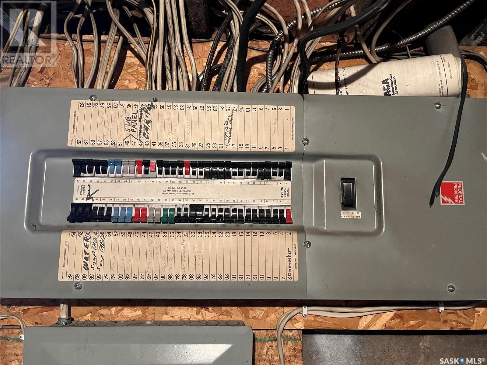 108 1St Avenue W, Lintlaw, SK