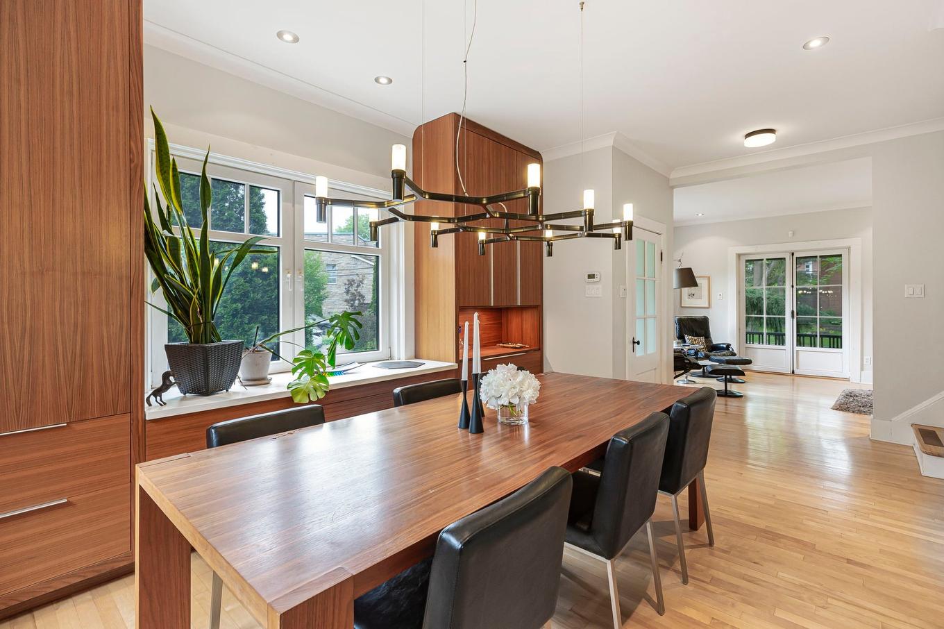 Dining room - 25 Av. Beverley, Mont-Royal, QC - Indoor Photo Showing Dining Room