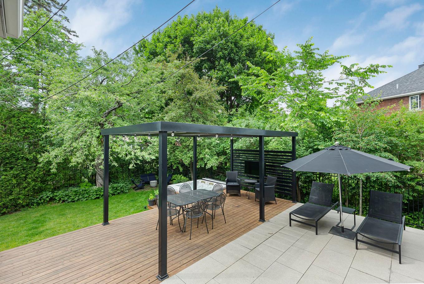 Patio - 25 Av. Beverley, Mont-Royal, QC - Outdoor