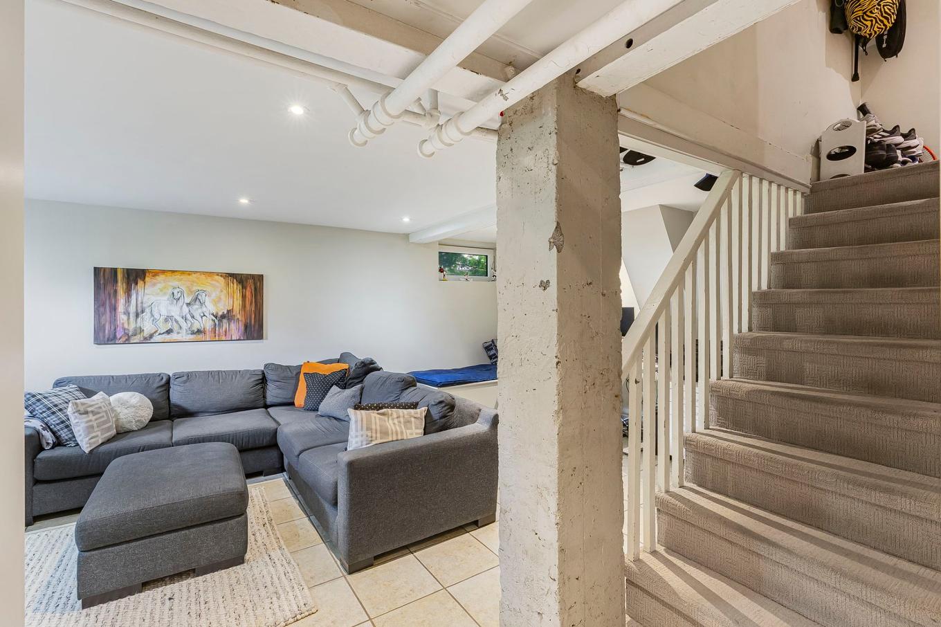 Basement - 25 Av. Beverley, Mont-Royal, QC - Indoor