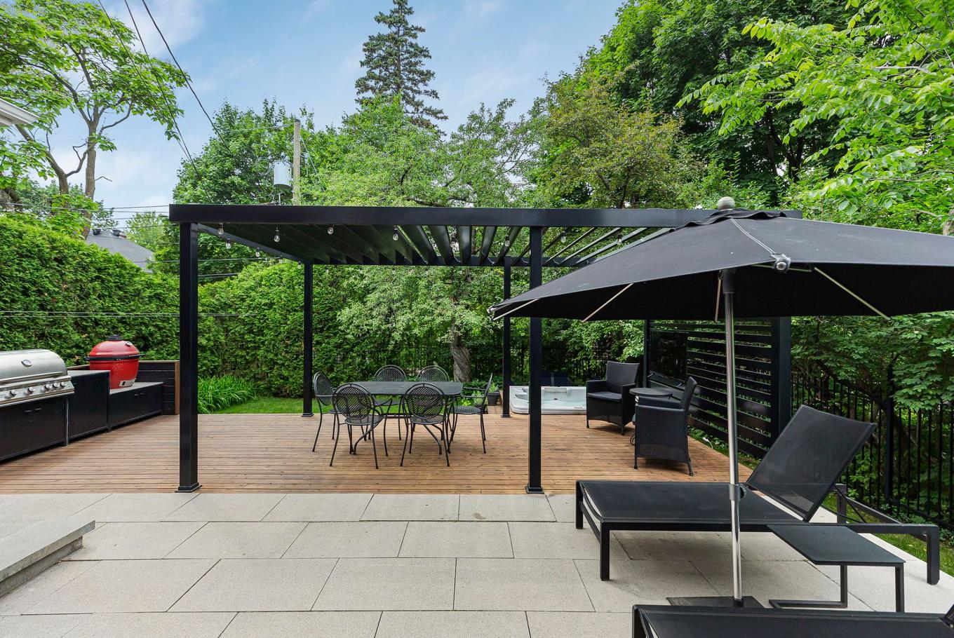 Patio - 25 Av. Beverley, Mont-Royal, QC - Outdoor