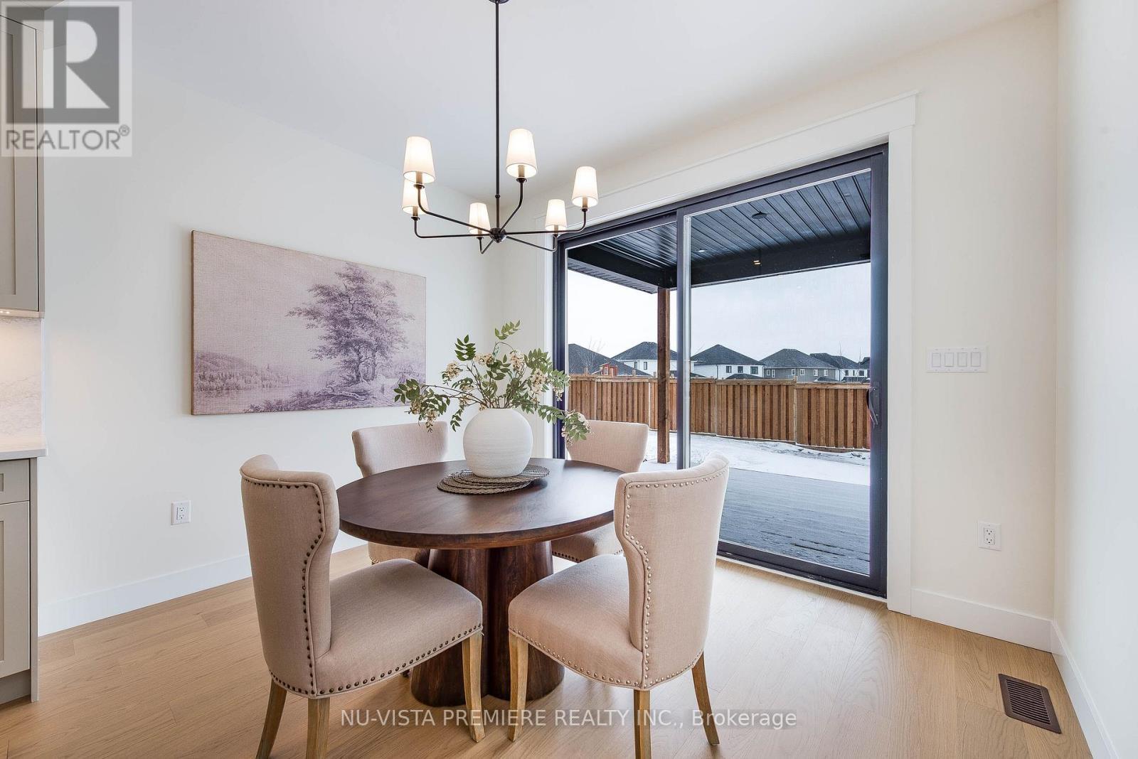 Lot 14 Harvest Lane, Thames Centre, ON - Indoor Photo Showing Dining Room