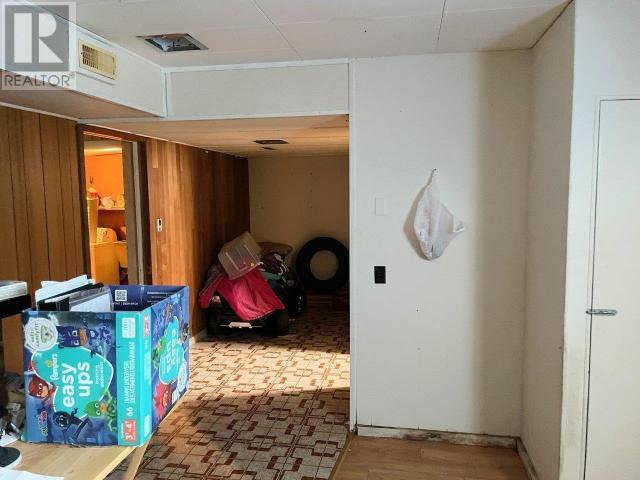 5382 Laburnum Ave, Powell River, BC - Indoor Photo Showing Other Room