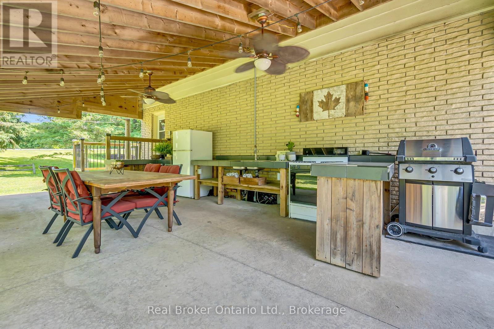 6566 Concession Rd 4 Road, Puslinch (Morriston), ON - Outdoor With Deck Patio Veranda With Exterior