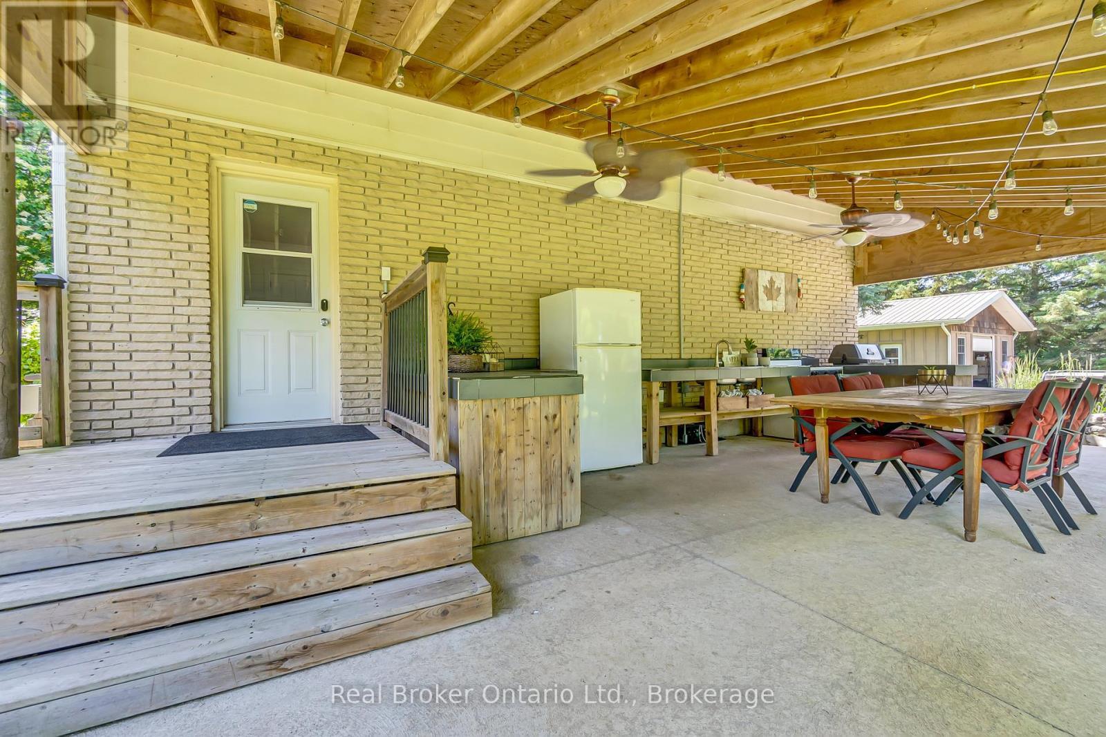 6566 Concession Rd 4 Road, Puslinch (Morriston), ON - Outdoor With Deck Patio Veranda With Exterior