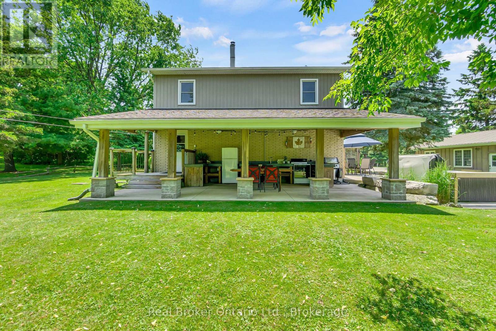 6566 Concession Rd 4 Road, Puslinch (Morriston), ON - Outdoor With Deck Patio Veranda