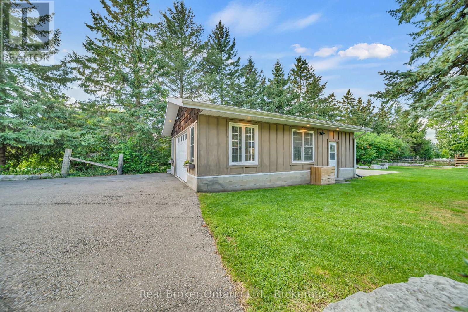 6566 Concession Rd 4 Road, Puslinch (Morriston), ON - Outdoor