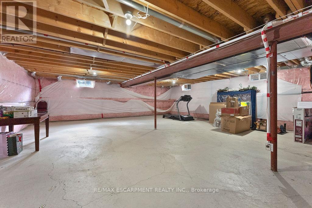 67 Bellroyal Crescent, Hamilton, ON - Indoor Photo Showing Basement