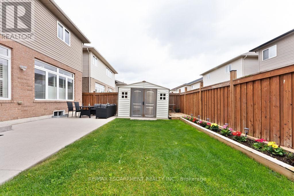 67 Bellroyal Crescent, Hamilton, ON - Outdoor With Exterior