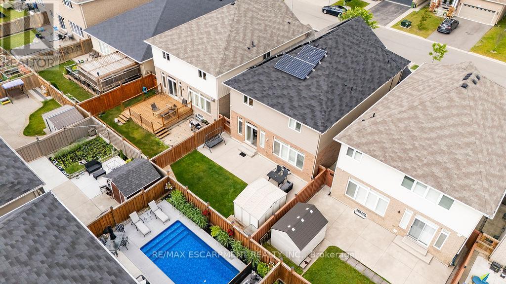 67 Bellroyal Crescent, Hamilton, ON - Outdoor