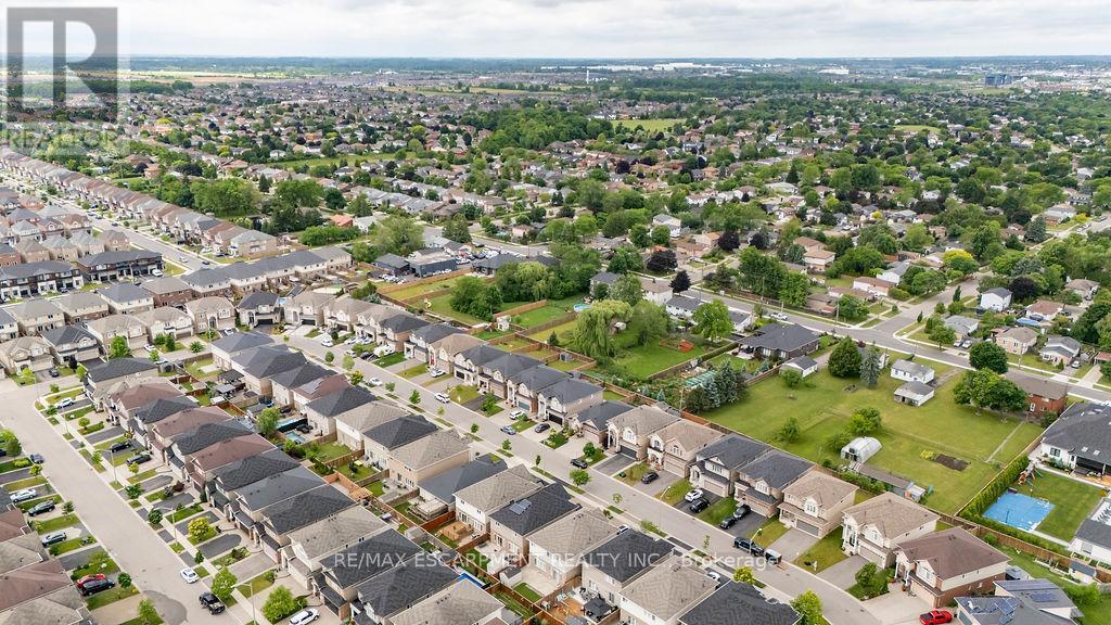 67 Bellroyal Crescent, Hamilton, ON -