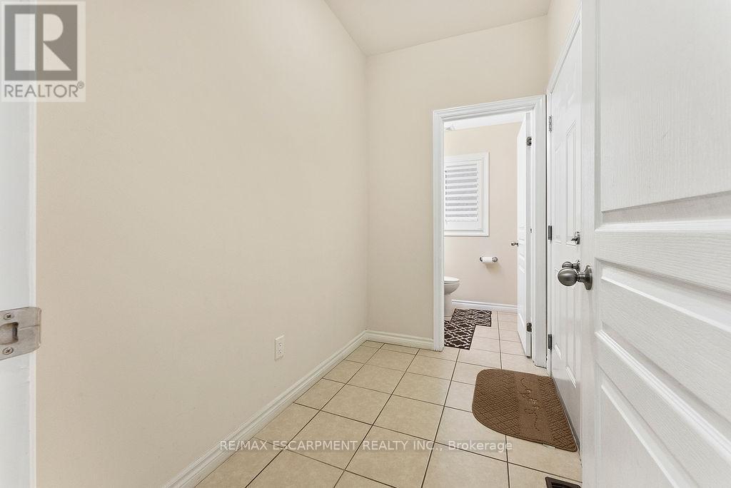 67 Bellroyal Crescent, Hamilton, ON - Indoor Photo Showing Other Room