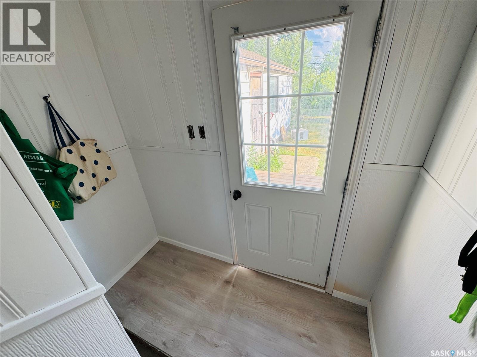 108 7Th Avenue W, Biggar, SK - Indoor Photo Showing Other Room