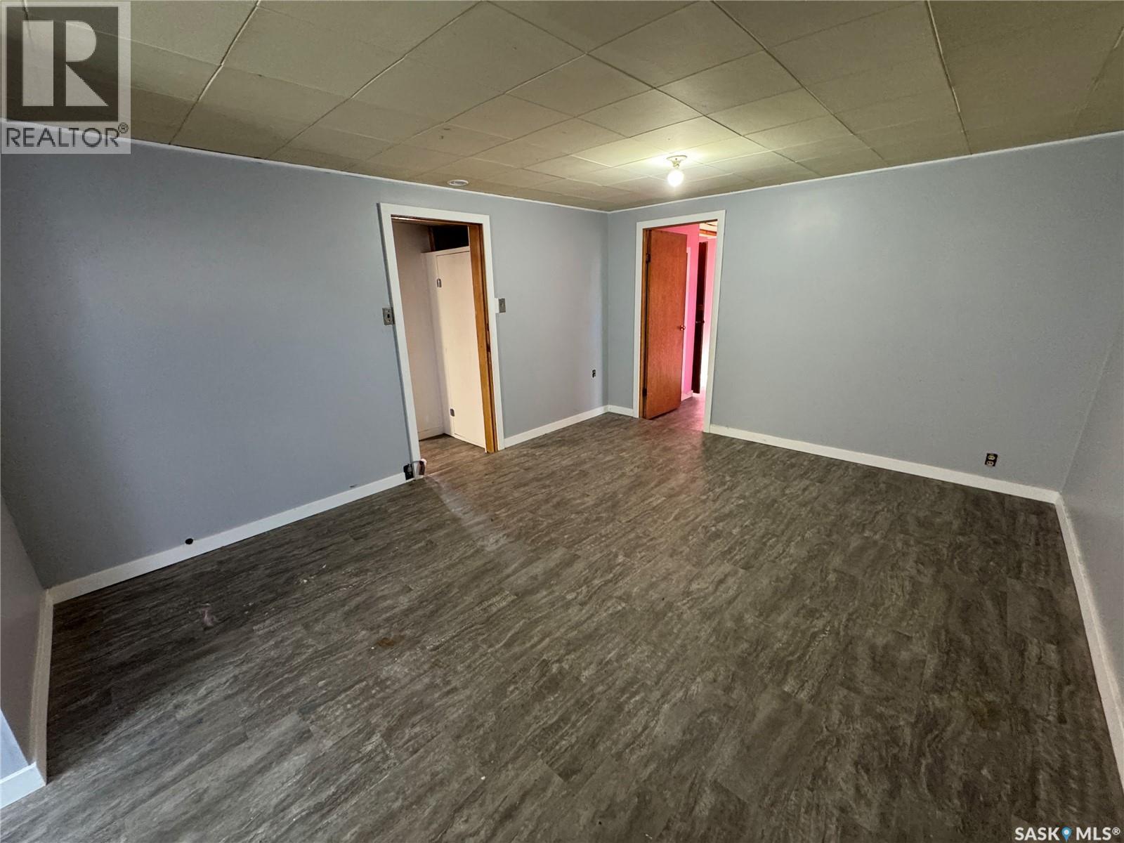 108 7Th Avenue W, Biggar, SK - Indoor Photo Showing Other Room