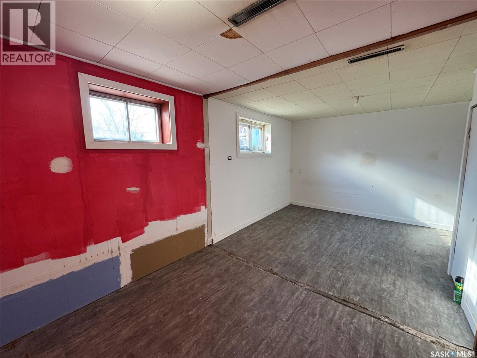 108 7Th Avenue W, Biggar, SK - Indoor Photo Showing Other Room