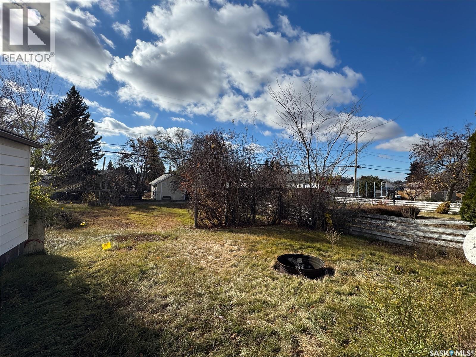108 7Th Avenue W, Biggar, SK - Outdoor With View