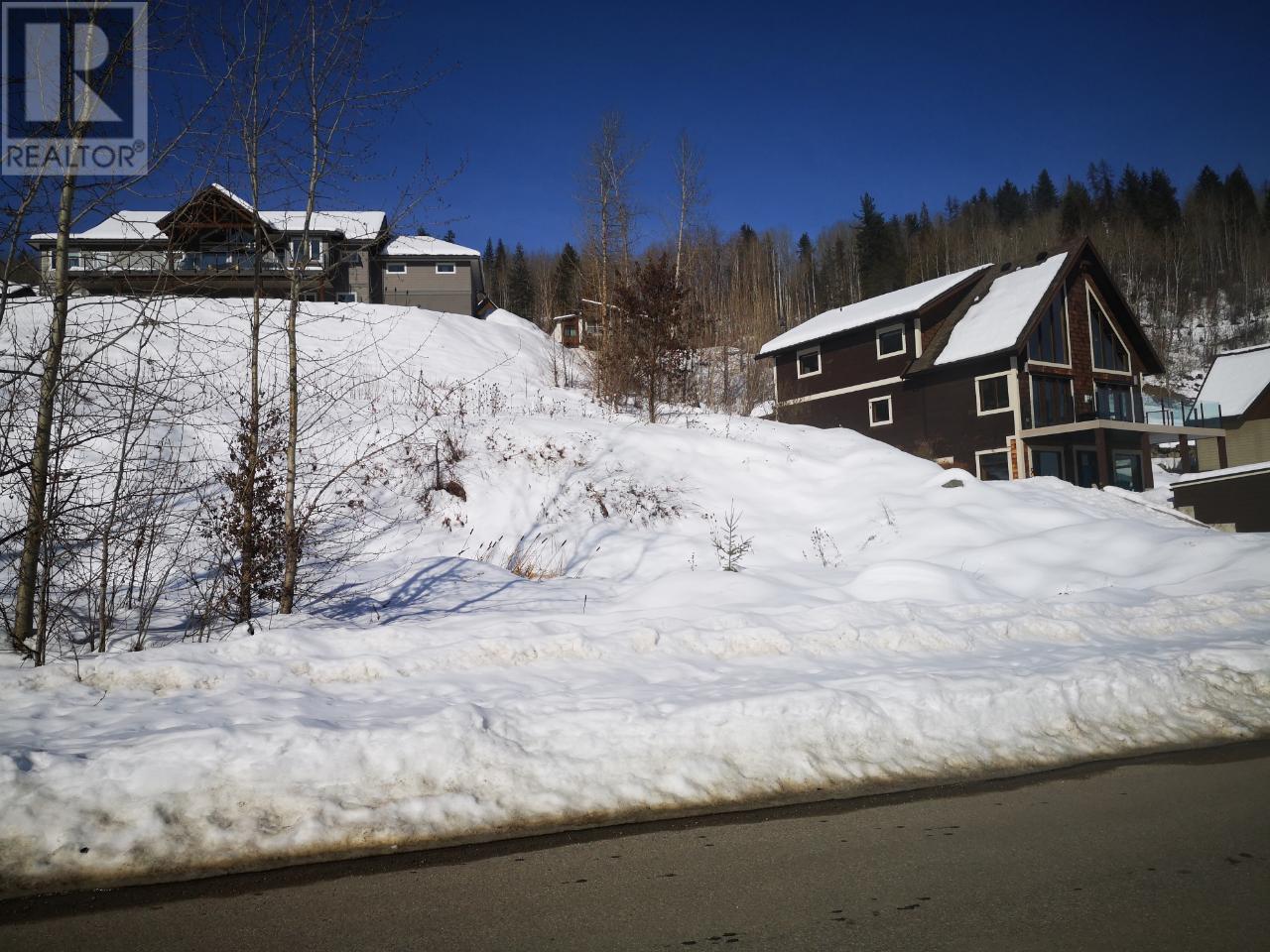 806 White Tail Drive, Rossland, BC