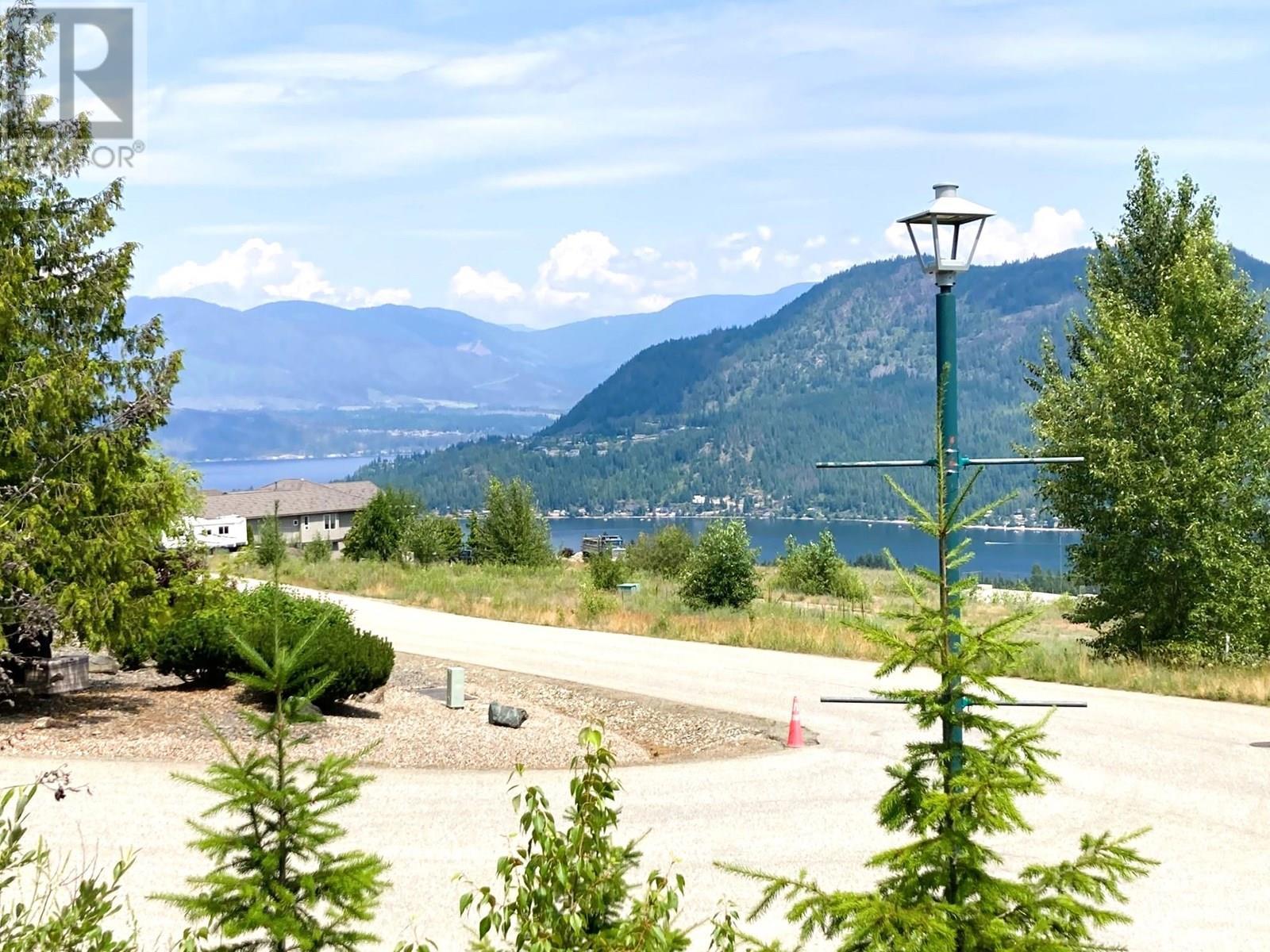 2555 Highlands Drive, Blind Bay, BC