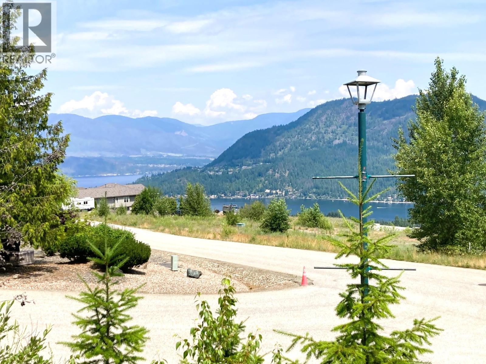 2555 Highlands Drive, Blind Bay, BC