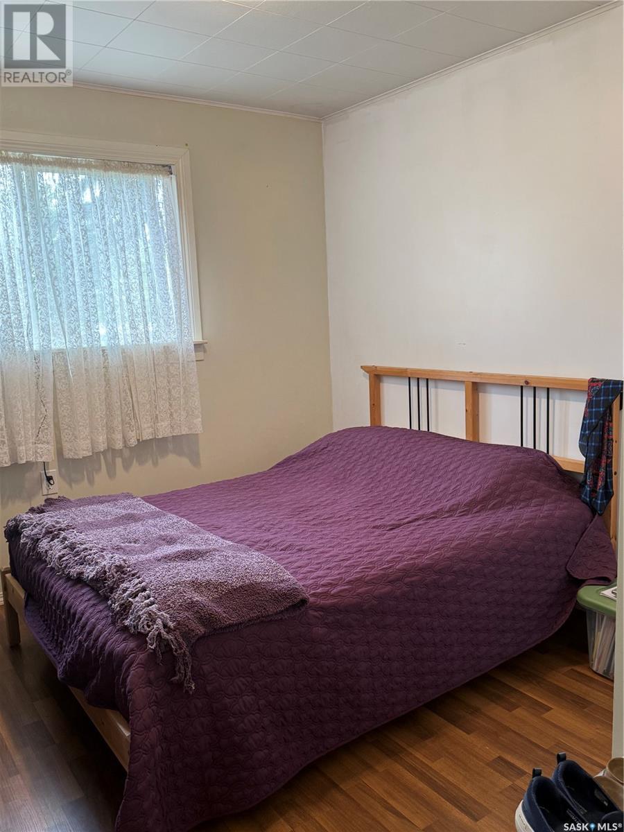 103 2Nd Avenue W, Paynton, SK - Indoor Photo Showing Bedroom