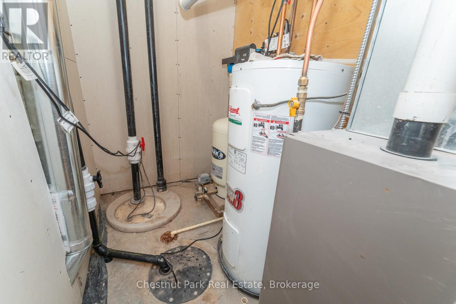 2015 141 Highway, Muskoka Lakes (Watt), ON