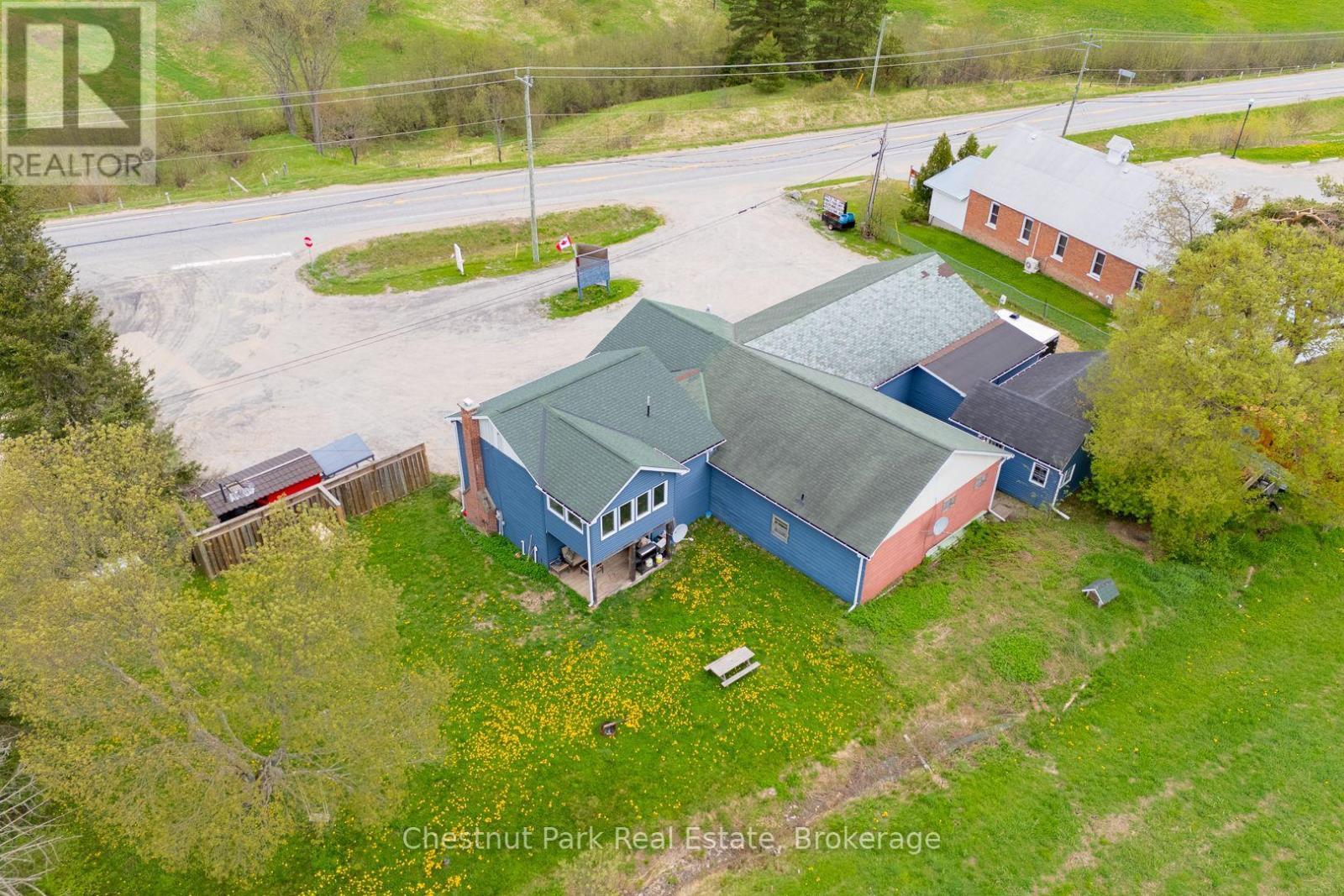 2015 141 Highway, Muskoka Lakes (Watt), ON
