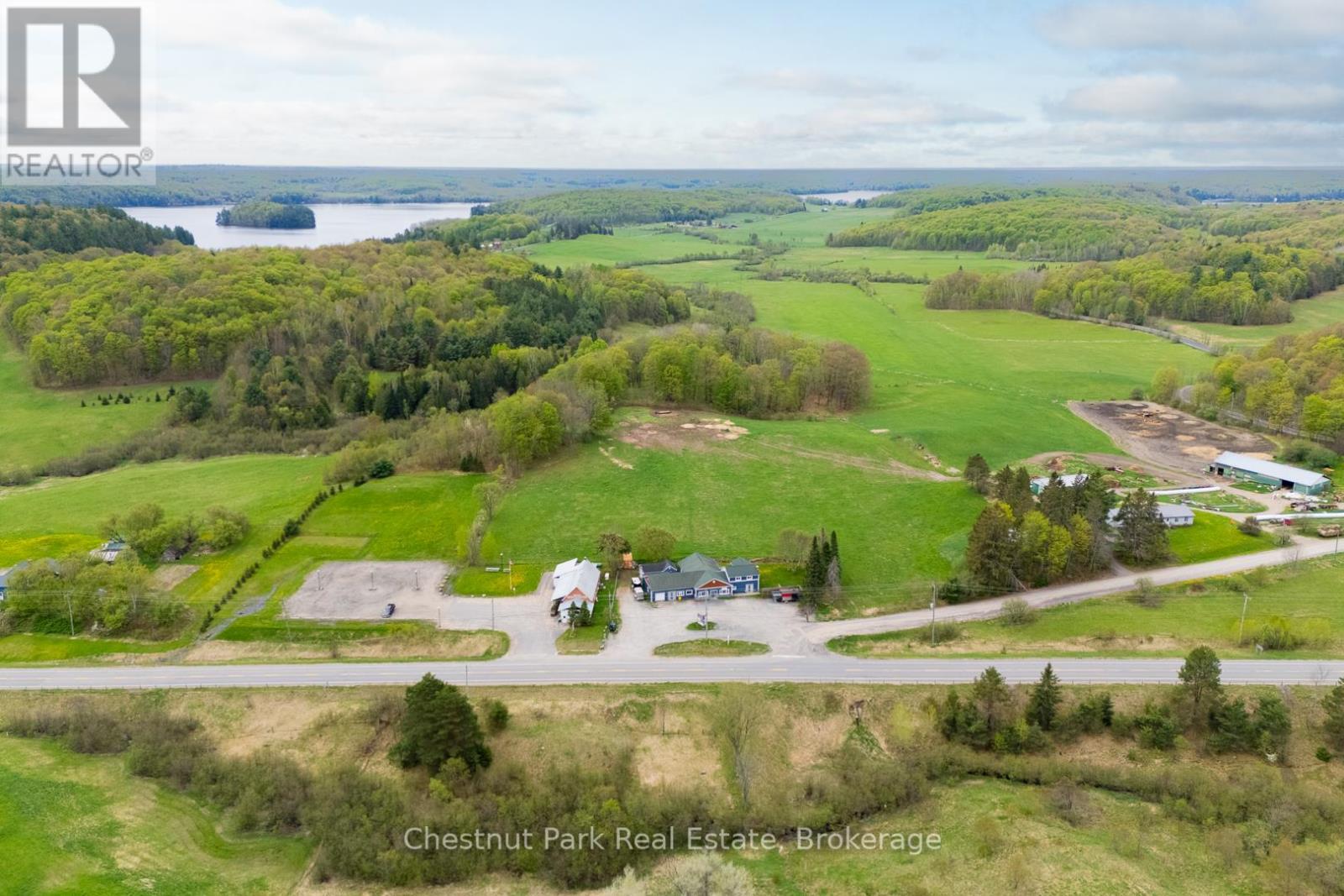 2015 141 Highway, Muskoka Lakes (Watt), ON
