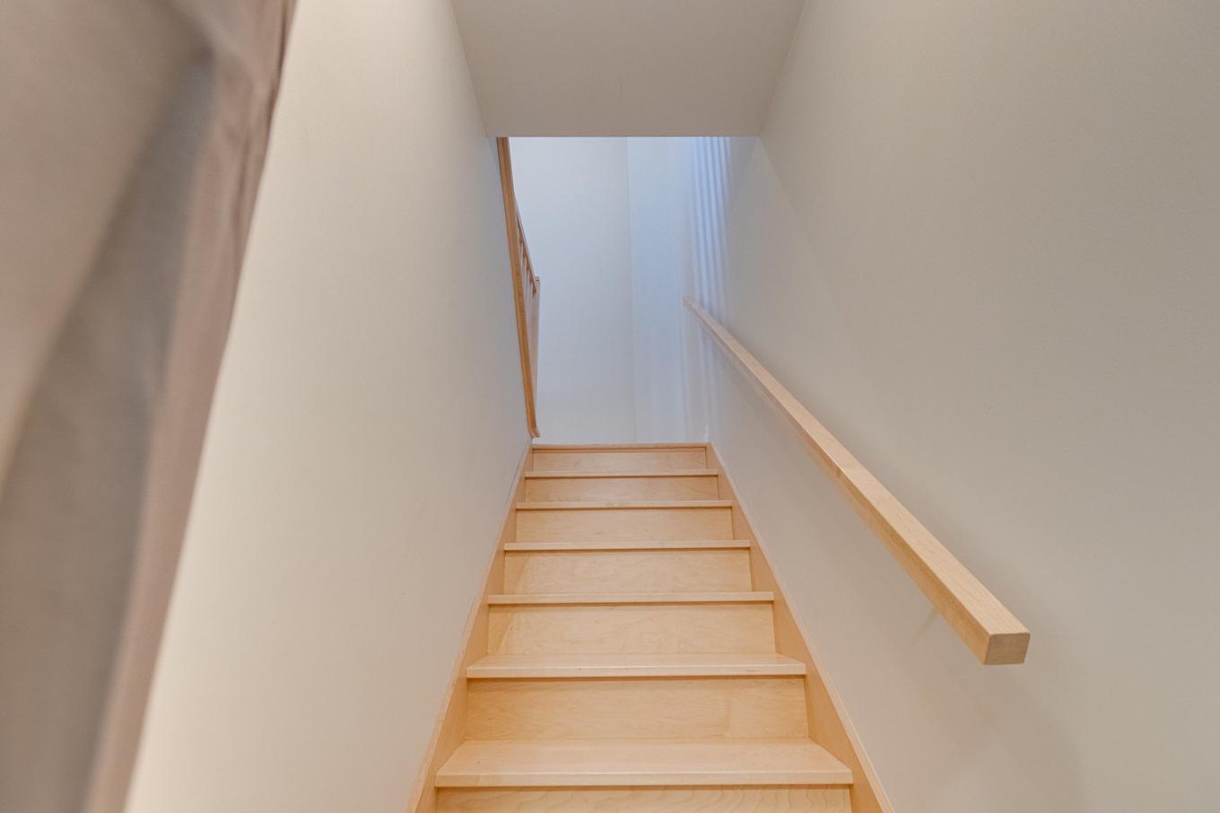 Escalier - 306-7700 Rue De Lavaltrie, Montréal (Mercier/Hochelaga-Maisonneuve), QC - Indoor Photo Showing Other Room