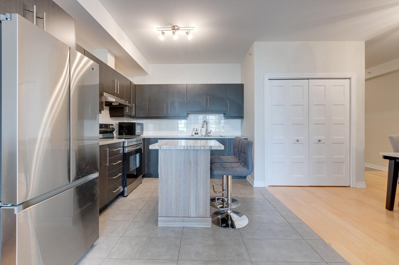 Cuisine - 306-7700 Rue De Lavaltrie, Montréal (Mercier/Hochelaga-Maisonneuve), QC - Indoor Photo Showing Kitchen