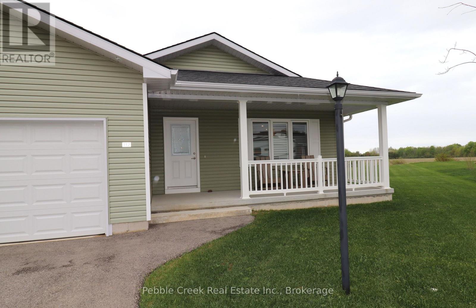 112 Huron Heights Drive, Ashfield-Colborne-Wawanosh (Colborne Twp), ON - Outdoor With Deck Patio Veranda