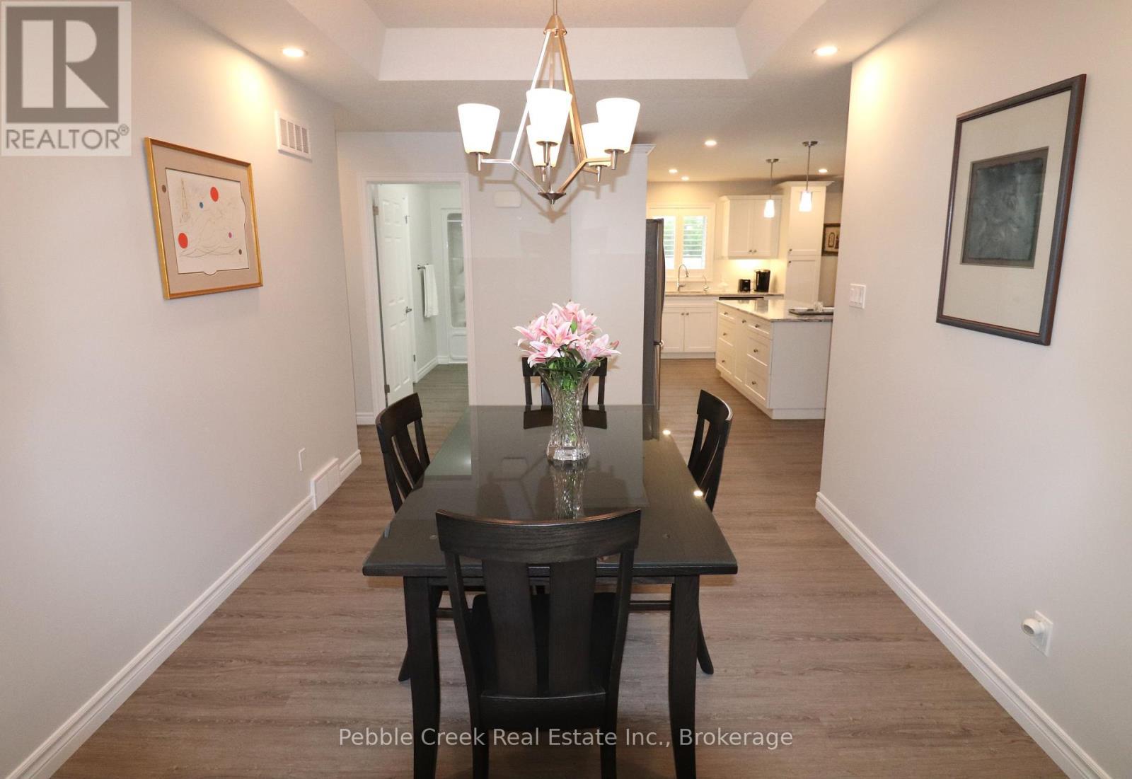 112 Huron Heights Drive, Ashfield-Colborne-Wawanosh (Colborne Twp), ON - Indoor Photo Showing Dining Room