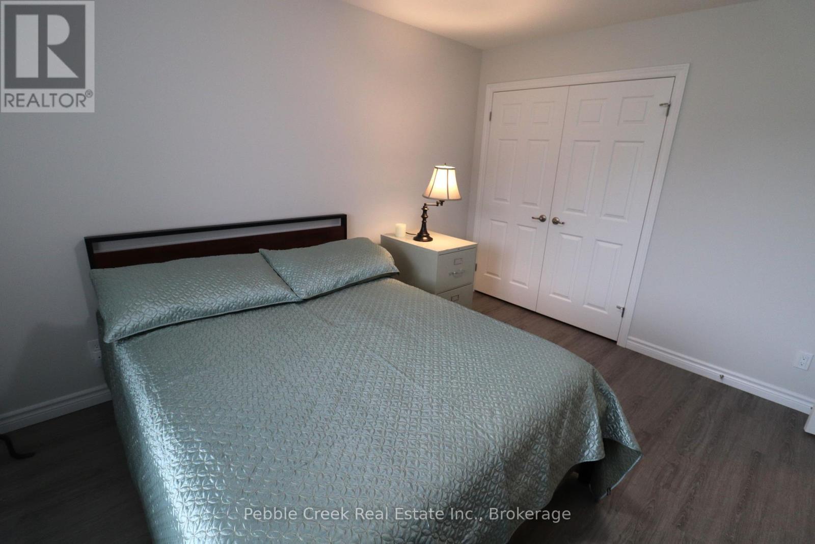112 Huron Heights Drive, Ashfield-Colborne-Wawanosh (Colborne Twp), ON - Indoor Photo Showing Bedroom
