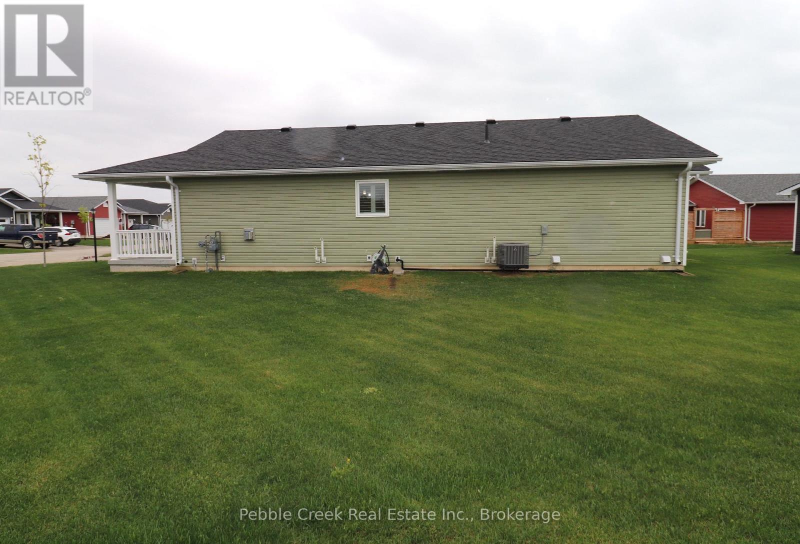 112 Huron Heights Drive, Ashfield-Colborne-Wawanosh (Colborne Twp), ON - Outdoor
