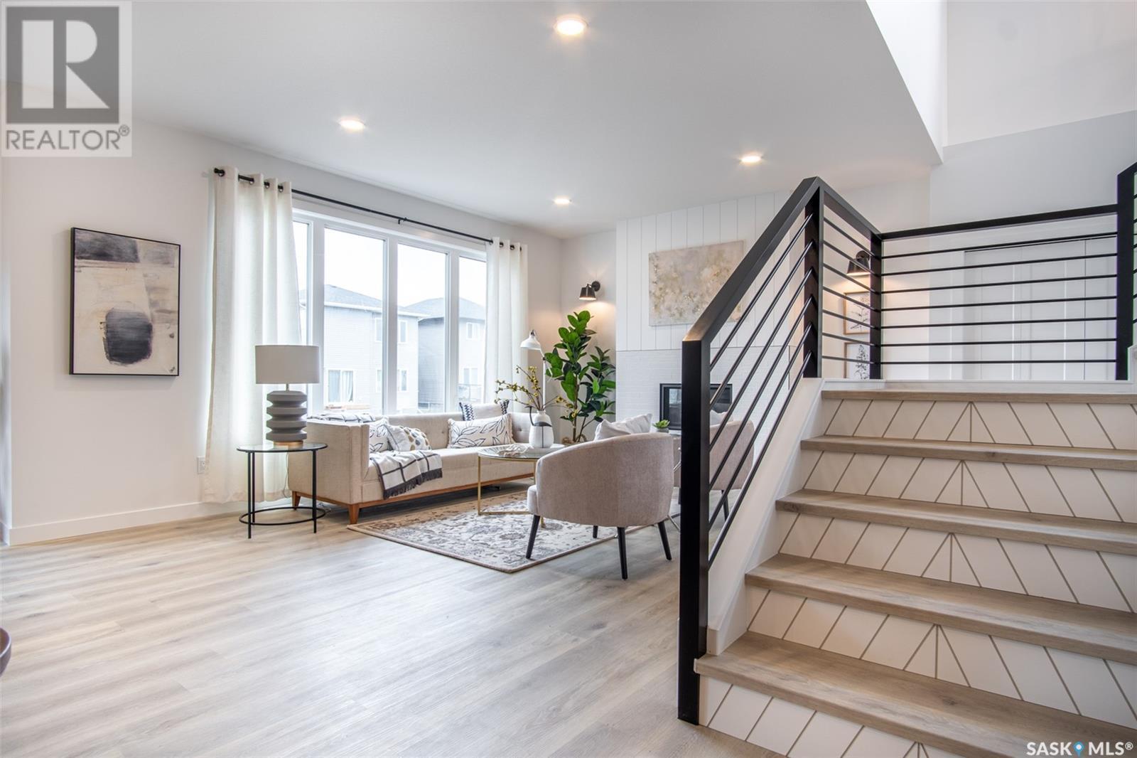 14 Sunterra Drive, Shields, SK - Indoor Photo Showing Living Room