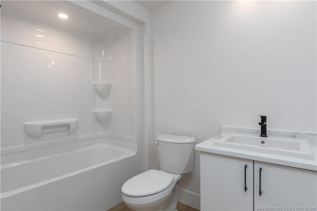 79 Rosenburg St, Moncton, NB