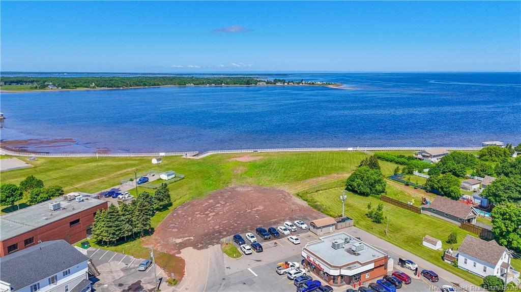 204 Jd Gauthier Blvd, Shippagan, NB