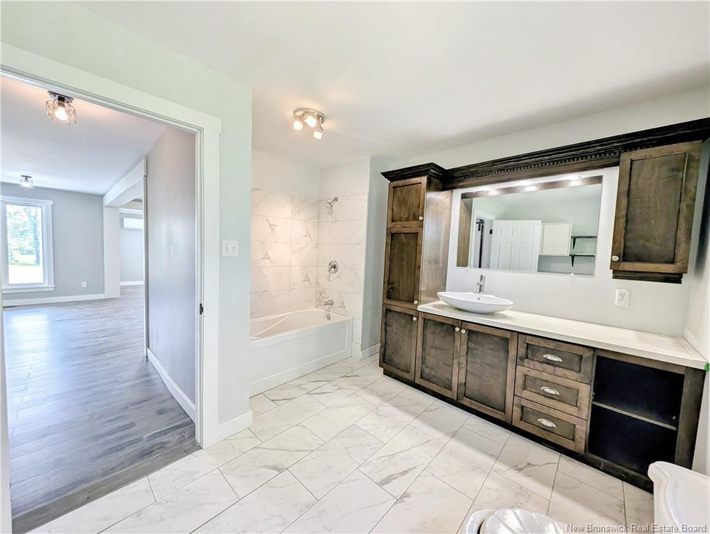 1821 Chem. Val Doucet, Val-Doucet, NB