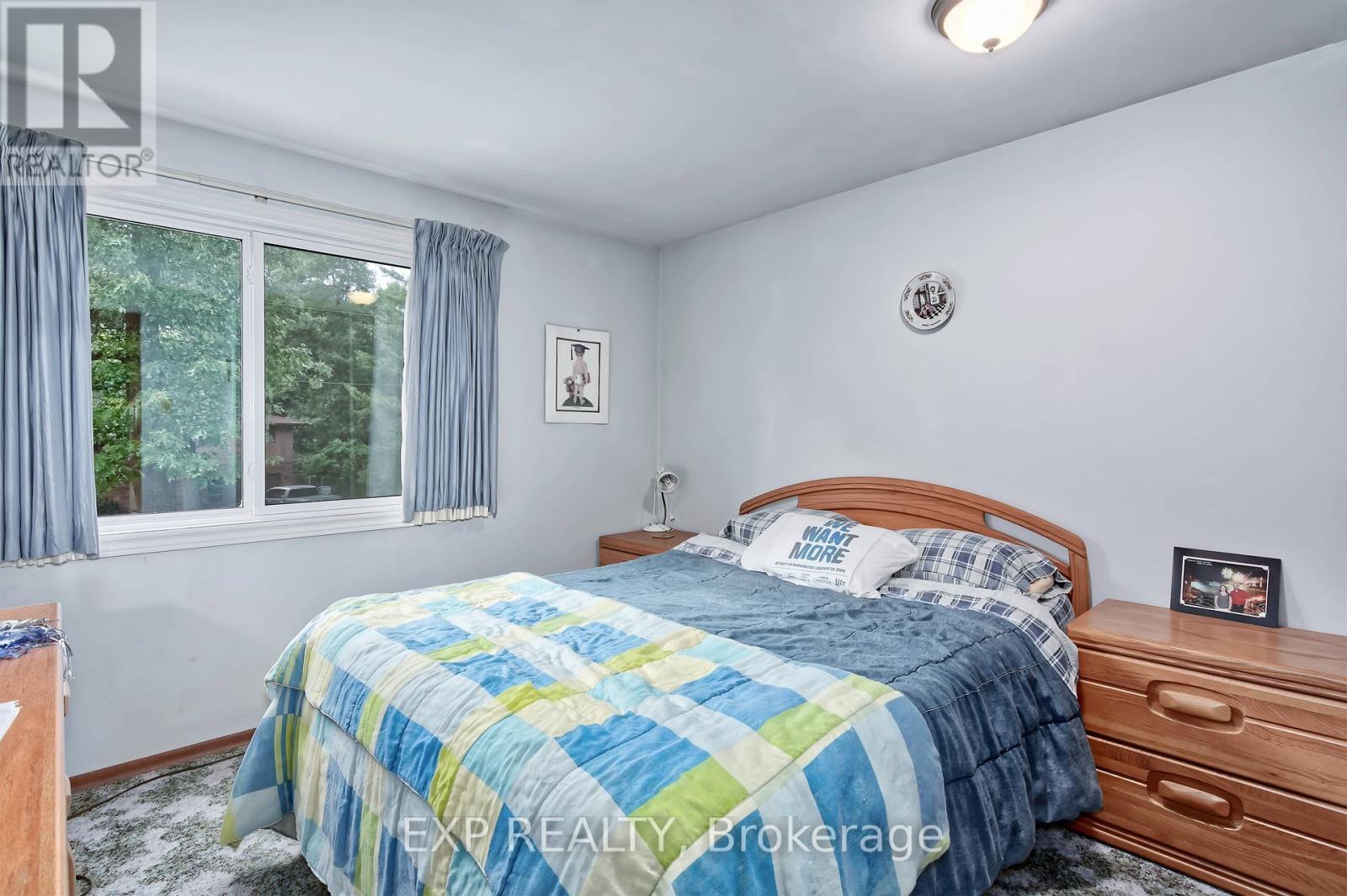 9995 Port Franks Estates Drive, Lambton Shores (Port Franks), ON - Indoor Photo Showing Bedroom