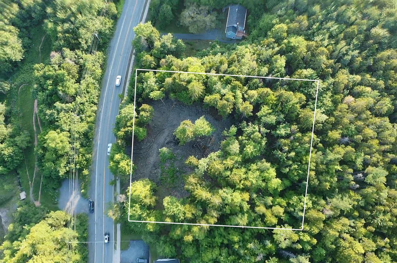 950 Fall River Road, Fall River, NS