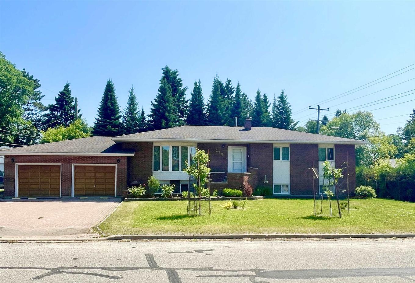 228 Taylor Street, Dryden, ON - Outdoor