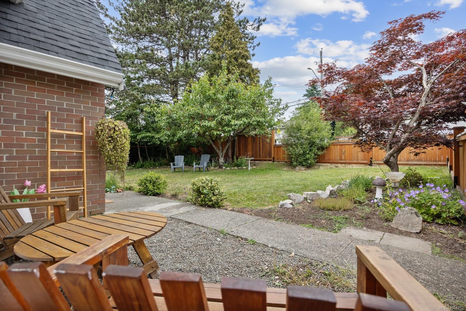 275 Centennial Dr, Courtenay, BC