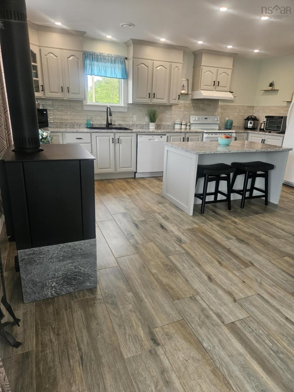 54 Scott'S Drive, Summerville, NS