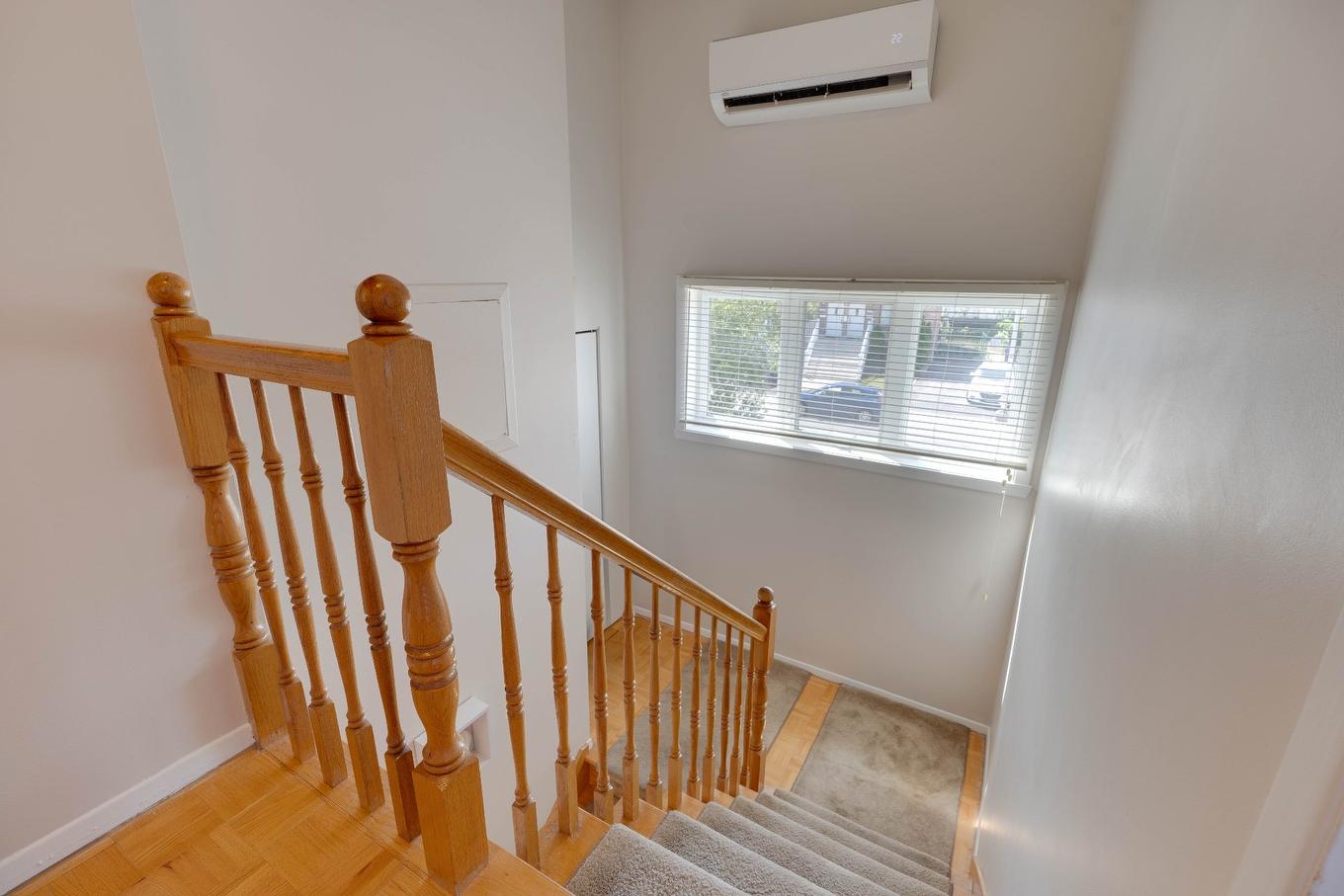 Staircase - 5125 Av. Clarendon, Laval (Chomedey), QC - Indoor Photo Showing Other Room
