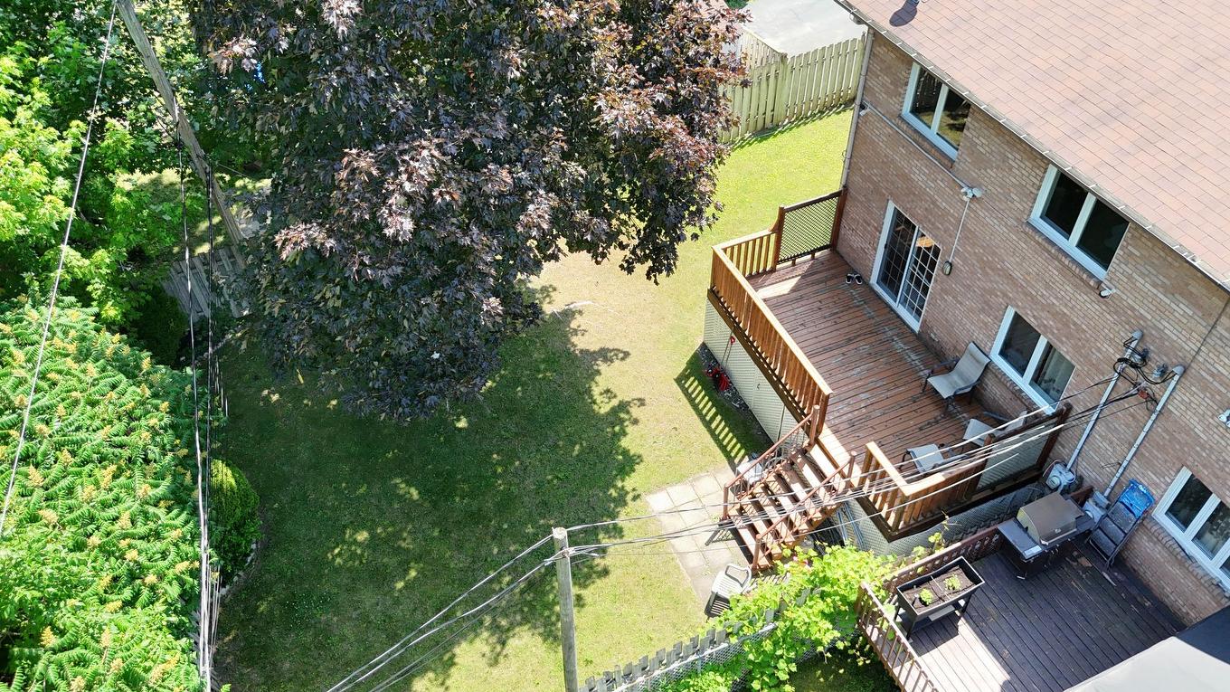 Back facade - 5125 Av. Clarendon, Laval (Chomedey), QC - Outdoor