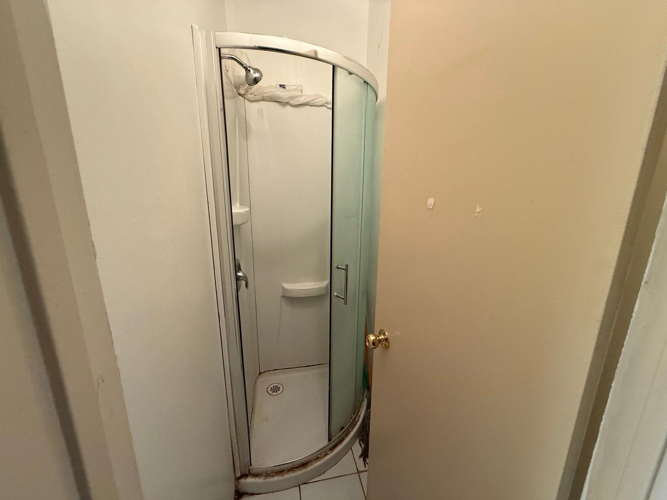 Bathroom - 1089 - 1097 Av. De L'Hôtel-De-Ville, Montréal (Ville-Marie), QC