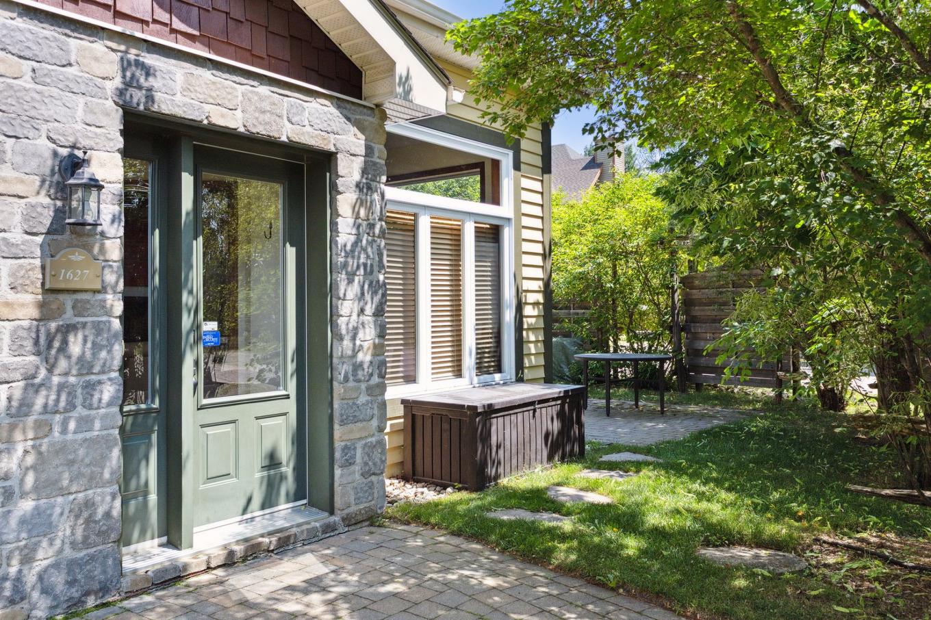 Façade - 1627 Ch. Du Golf, Mont-Tremblant, QC - Outdoor