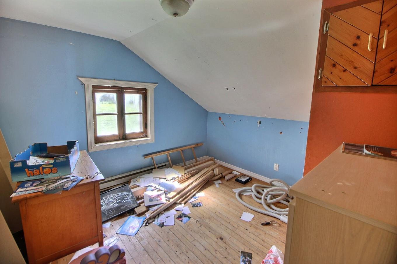 Chambre à coucher - 311 8E-Et-9E-Rang O., Sainte-Gertrude-Manneville, QC - Indoor Photo Showing Other Room