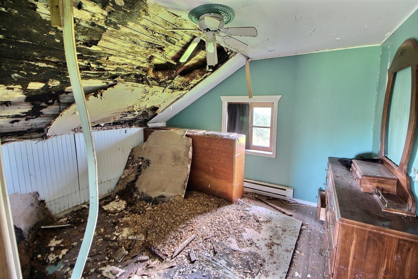 Chambre à coucher - 311 8E-Et-9E-Rang O., Sainte-Gertrude-Manneville, QC - Indoor