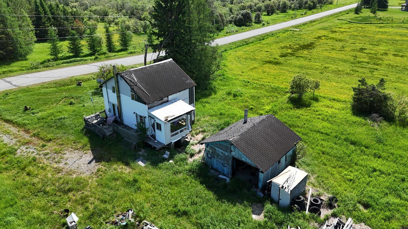 Photo aérienne - 311 8E-Et-9E-Rang O., Sainte-Gertrude-Manneville, QC - Outdoor